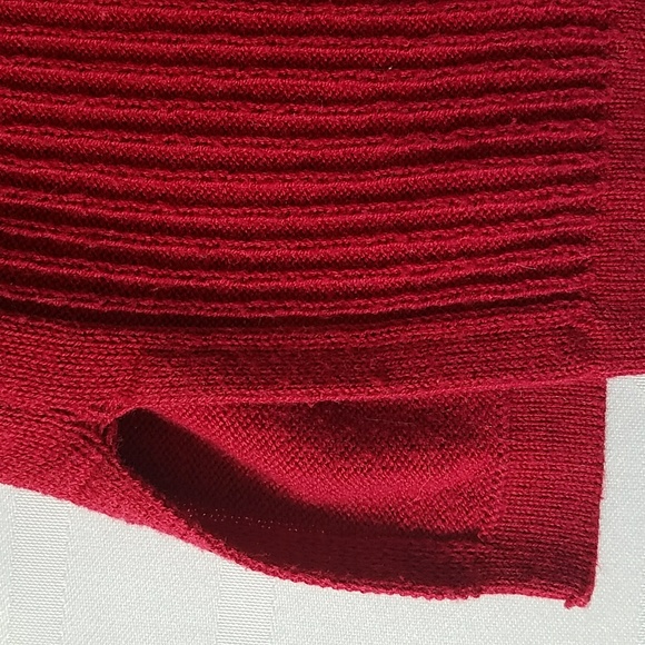 Vintage Diamond Pattern Sweater - Picture 6 of 10